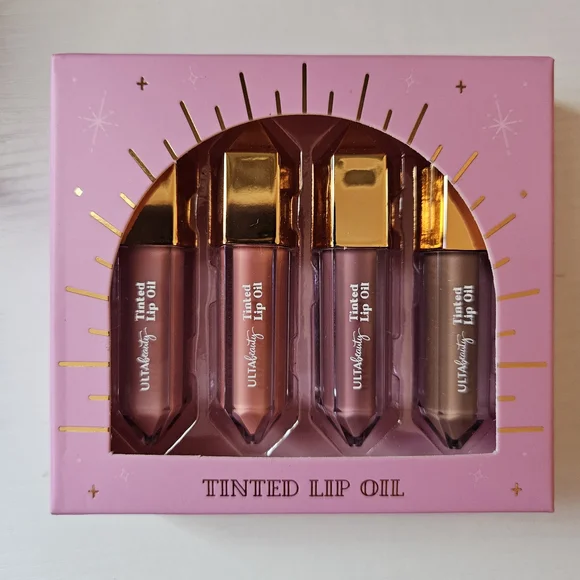 Cosmetic Bag with Beauty Bundle - Picture 3 of 4